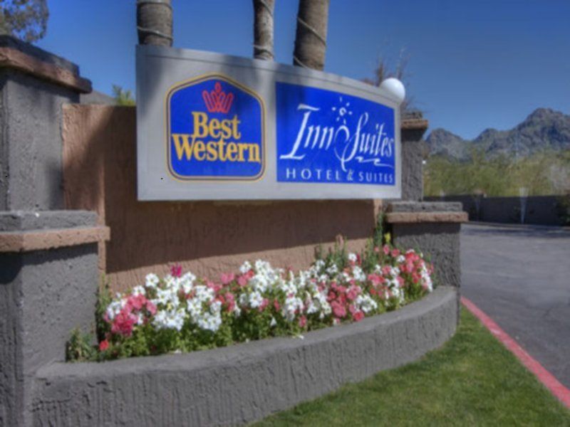 Best Western Innsuites Phoenix Hotel & Suites Екстер'єр фото