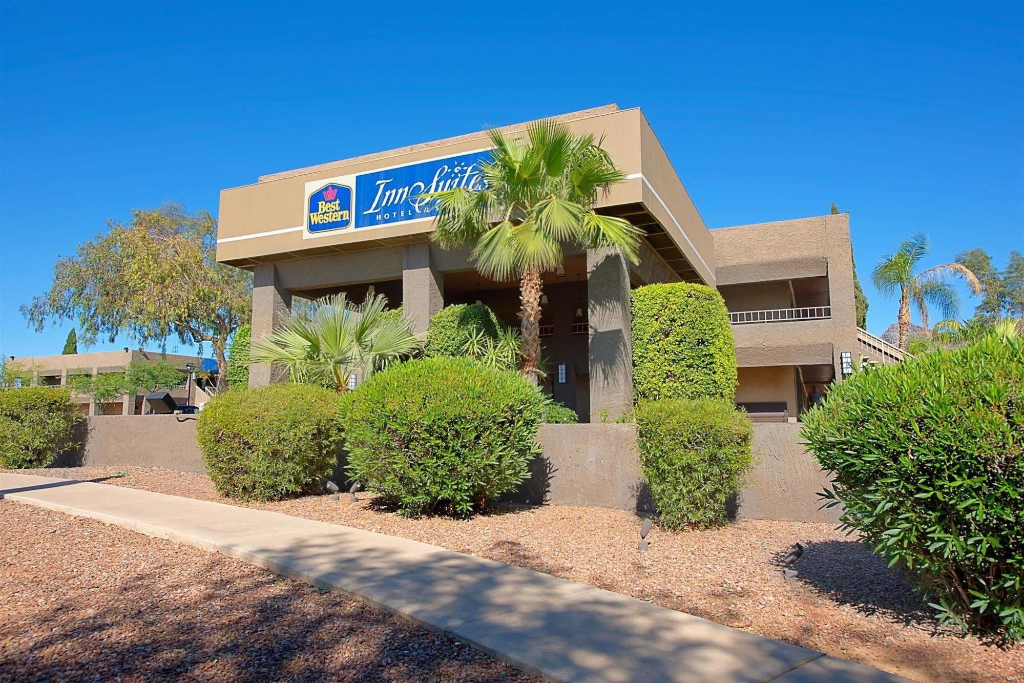 Best Western Innsuites Phoenix Hotel & Suites Екстер'єр фото